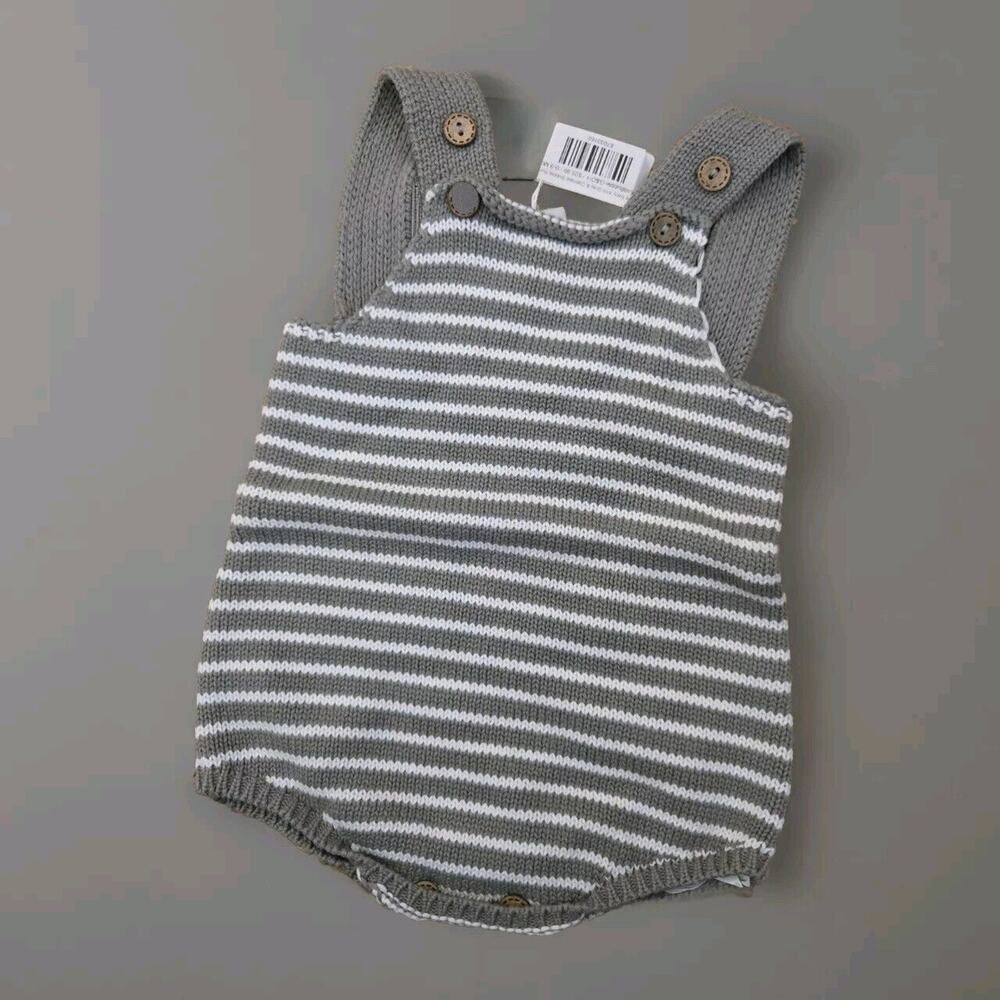 MEBIE BABY Grey/Whute Striped Knit Romper‎ Sizs 0-3mos NWT